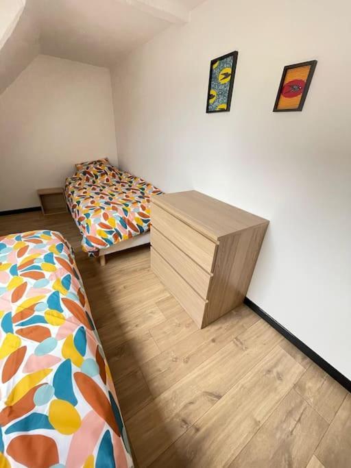 Charmante Maison A Evran Proche Dinan Et St Malo. Экстерьер фото