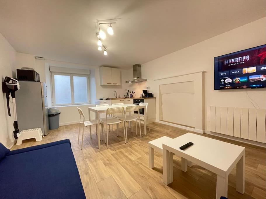 Charmante Maison A Evran Proche Dinan Et St Malo. Экстерьер фото