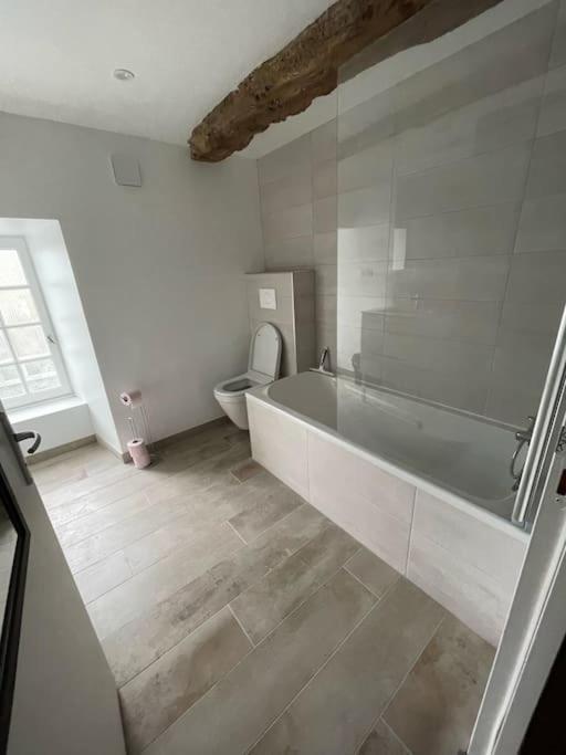 Charmante Maison A Evran Proche Dinan Et St Malo. Экстерьер фото